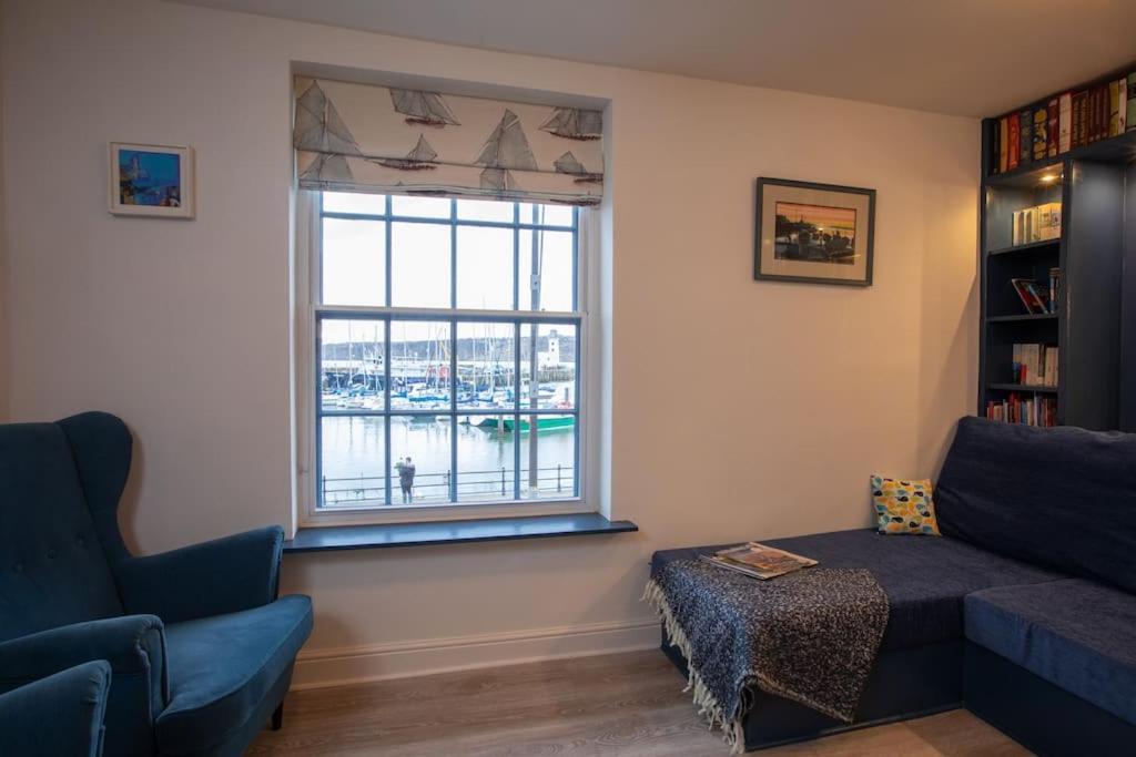 Herring Girl House - Harbourside Property, Sleeps 8 สการ์โบโรห์ ภายนอก รูปภาพ